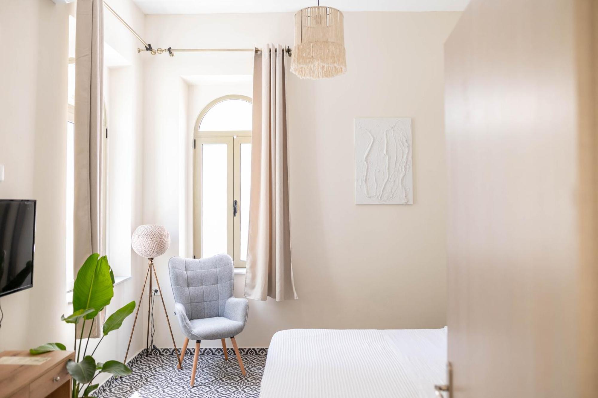 Kosnian City Suites Eksteriør bilde